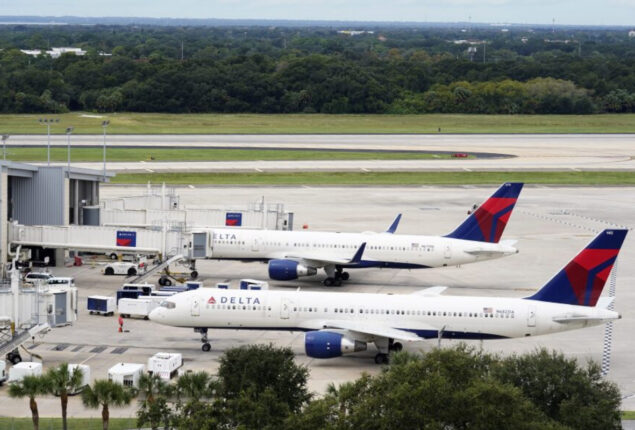 Hurricane Ian disrupts northern aviation travel