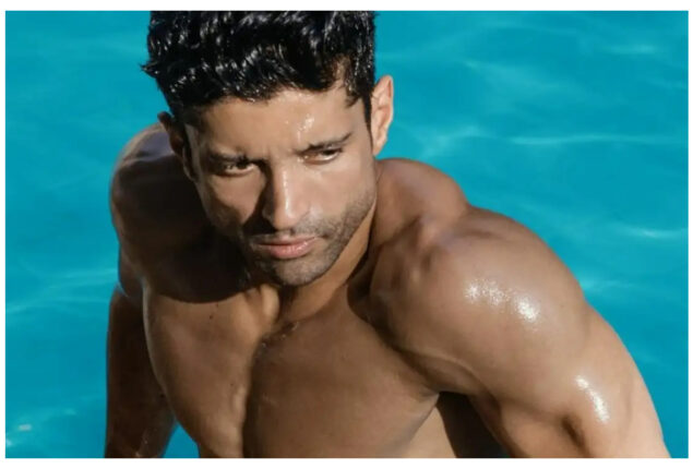 Farhan Akhtar flaunts his toned physique in a sizzling pool