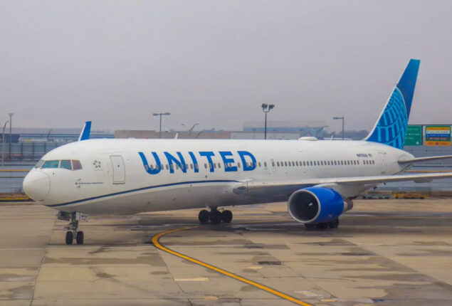 If the US does not authorise more flights, United Airlines will drop JFK service