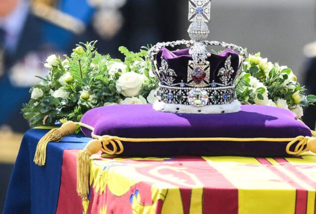 Royal admirers noticed special guest at Queen Elizabeth’s burial
