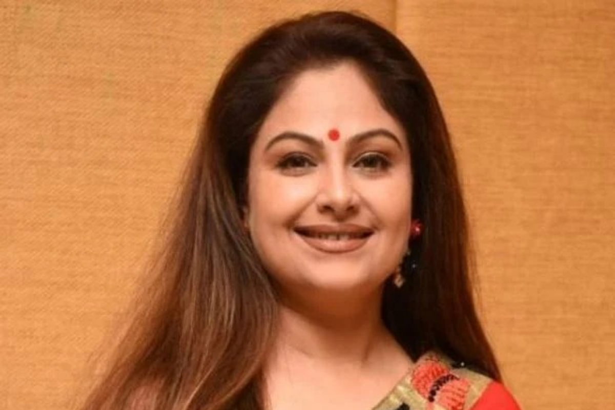 Ayesha Jhulka