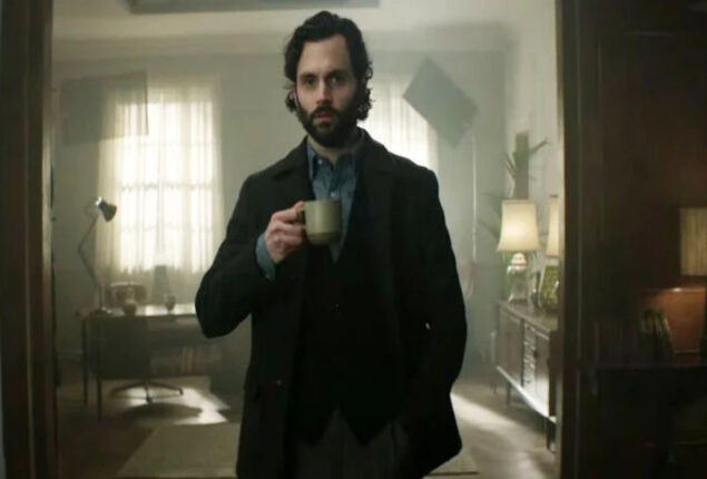 Season 4 of “You”: Joe Goldberg is currently a professor in Britain?