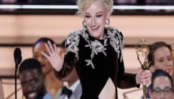 Julia Garner