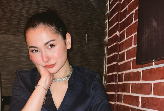 Hania Aamir’s 26th birthday bash pictures with her friends