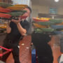 Viral: Waiter in restaurant holding many plates with one hand