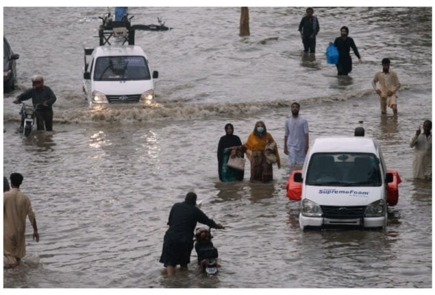 Heavy rain likely in Karachi today evening