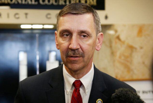 Tulsa DA’s daughter arrested after allegedly stabbing her father