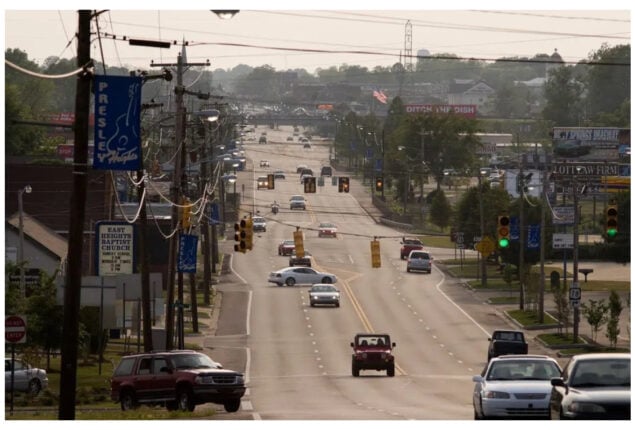 After the pilot threatens to fly into a Mississippi Walmart, the plane safely landed