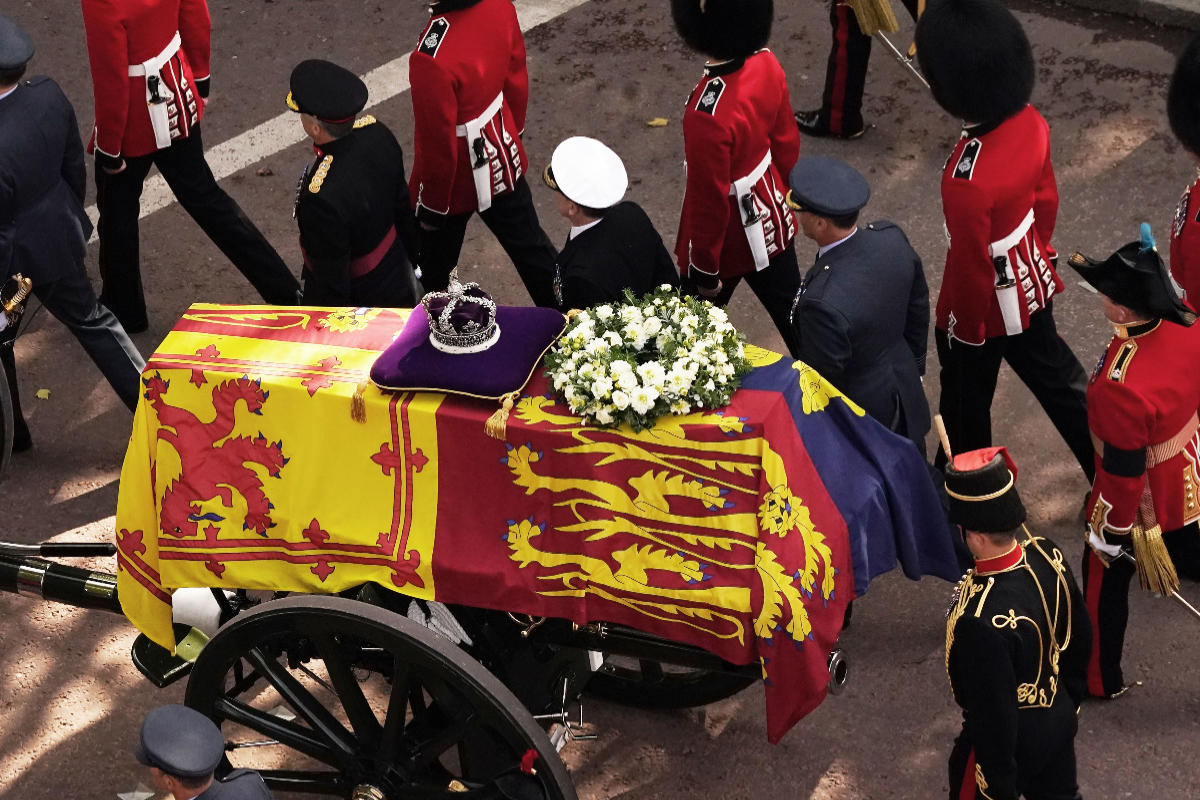 Queen's coffin