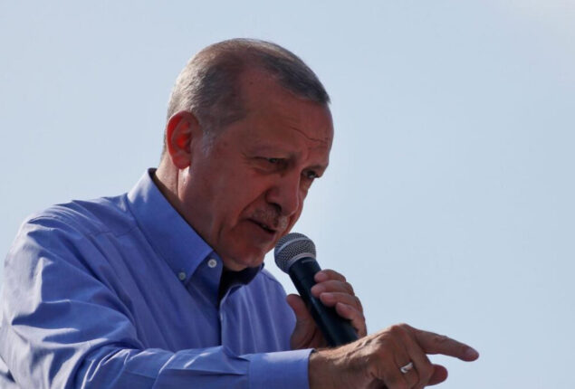 Turkish President Erdogan warns Greece over airspace violations