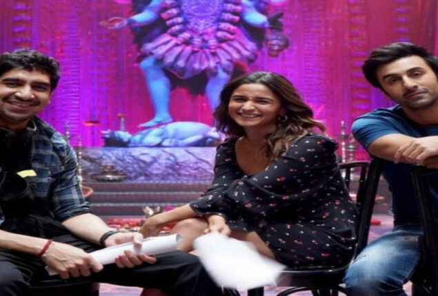 Alia Bhatt, Ranbir, Ayan hosts screening of Brahmastra on 8 sept