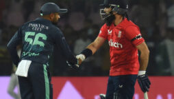 PAK vs ENG: Pakistan wins the toss; opts to field