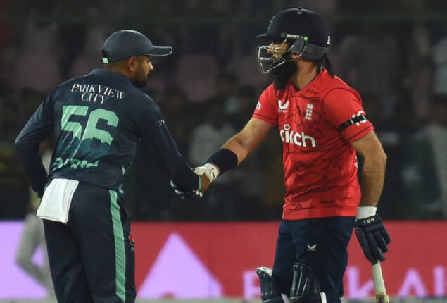 PAK vs ENG: Pakistan wins the toss; opts to field