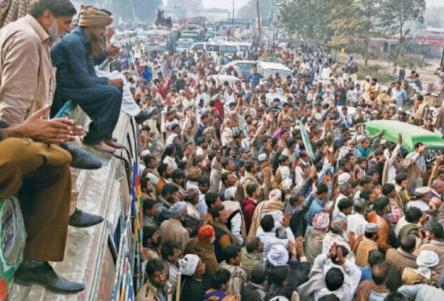 Farmers marching towards capital