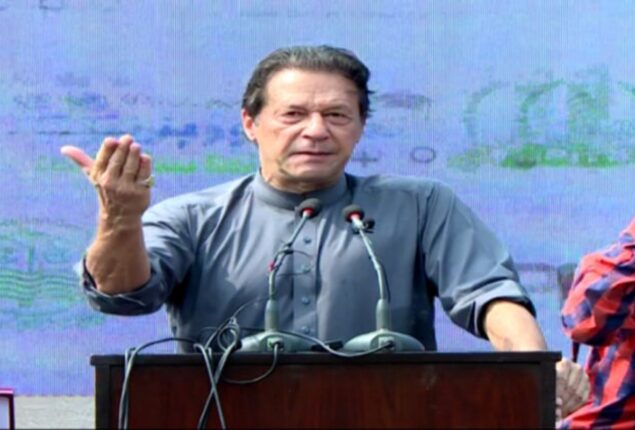 Nation needs to come out of slavery: Imran Khan
