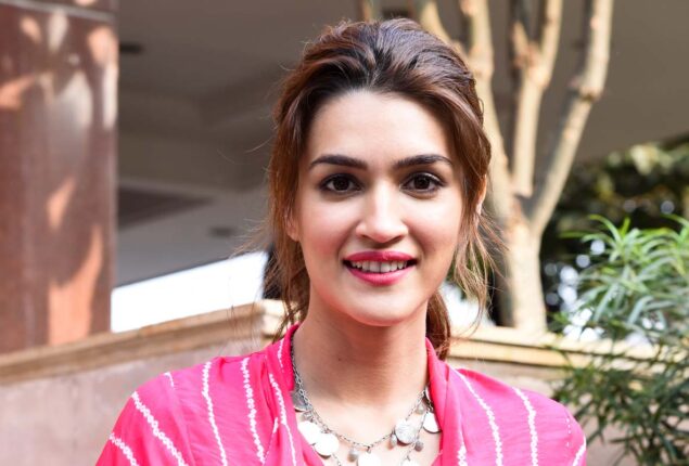 Kriti Sanon claims that Aditya Roy Kapur would look good with her