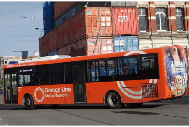 Orange line BRT starts commercial operation in Karachi