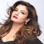 Raveena Tandon turns back time and seems seductive in black dress