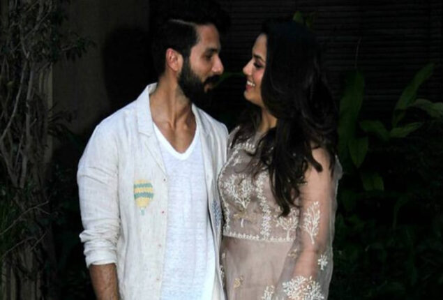 Shahid Kapoor looks to Mira Rajput Kapoor gives us #couplegoals