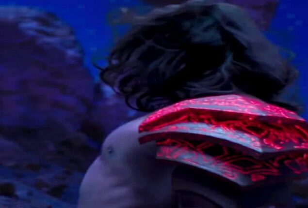 Shah Rukh Khan or Ranveer Singh, who is in the latest promo of Brahmastra?