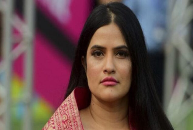 Sona Mohapatra slams those protesting against Ranbir at Ujjain