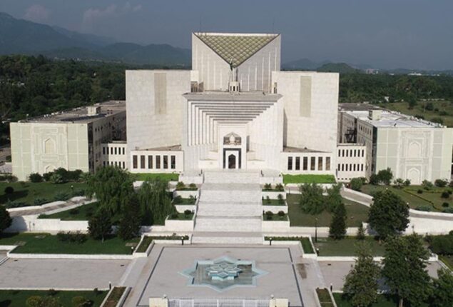 Top court to hear petition against NAB amendments on daily basis