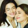 Zara Noor Abbas expresses love for her mother; watch video