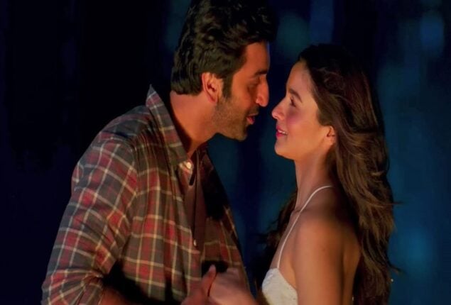 Ranbir Kapoor talks about Alia Bhatt’s sleeping positions