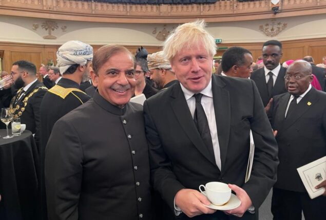 Shehbaz interacts with former UK PMs, opposition leader, Mayor of London