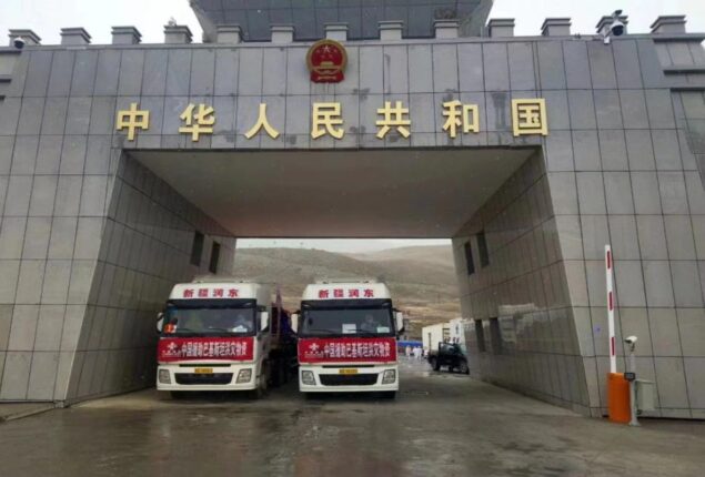 China dispatches 200 tonnes onions for flood victims
