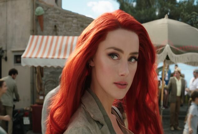 Amber Heard is accused of blackmailing her way into Aquaman 2