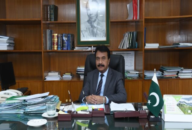 Fawad challenges appointment of ECP member Nisar Durrani