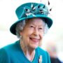 Heartbreaking video of crew revealing Queen’s passing mid-flight