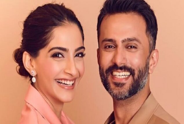 Sonam Kapoor posts a throwback photo of herself and Anand Ahuja