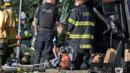 4 dead, 8 injured as passenger van flips on New Jersey interstate