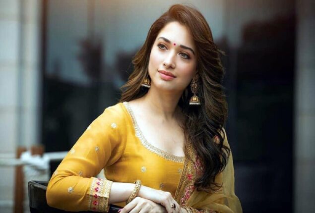Kapil Sharma’s pink outfit is lauded by Tamannaah Bhatia