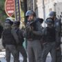 Israeli soldiers kill one Palestinian and injure two journalists