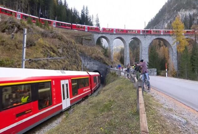 Switzerland breaks the record for the longest passenger train