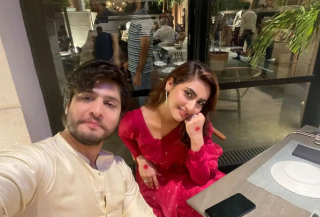 Arez Ahmed drops romantic photo dating with Hiba Qadir