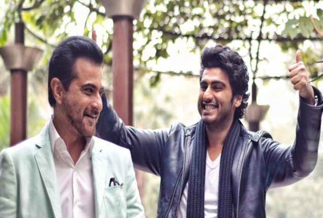 Arjun Kapoor thanks uncle Sanjay Kapoor for being with him