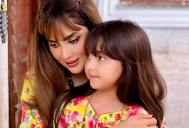New cute video of Fizza Ali’s daughter Faraal melts hearts