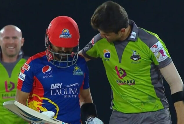 Netizens praise Shaheen and Babar for their sportsmanship at T20