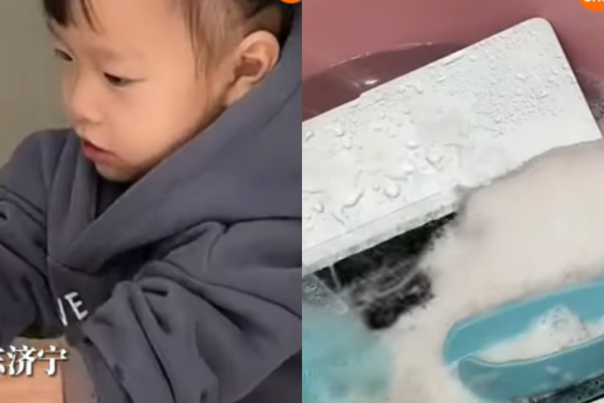 Toddler washes father's laptop