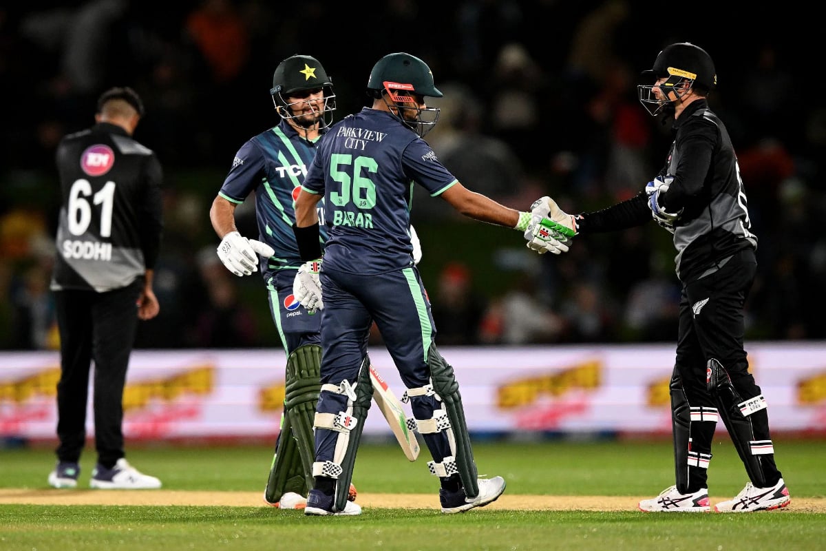 New Zealand beats Pakistan