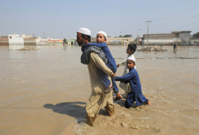 China donates over $90 million to help flood-stricken Pakistan