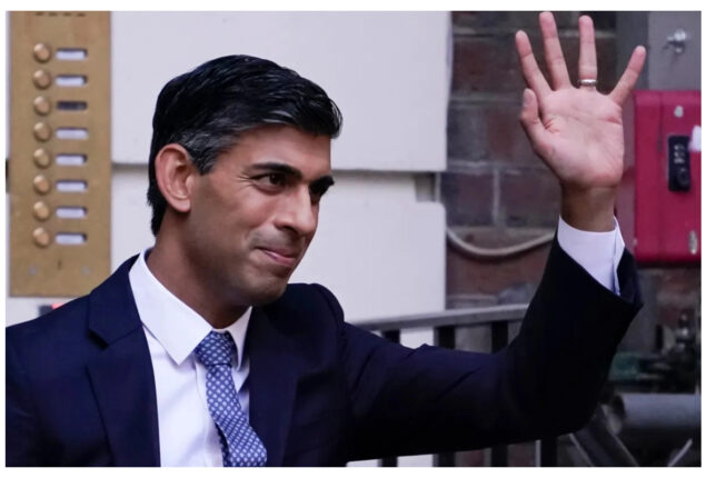 Rishi Sunak promises to fix Truss’ “mistakes”