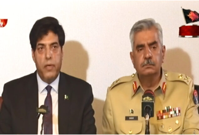 If COAS is traitor, why meet him in hiding?: DG ISI
