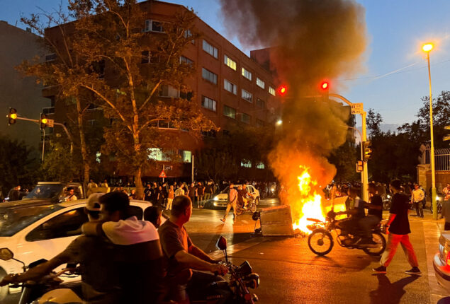‘Nine Europeans’ detained in latest unrest in Iran