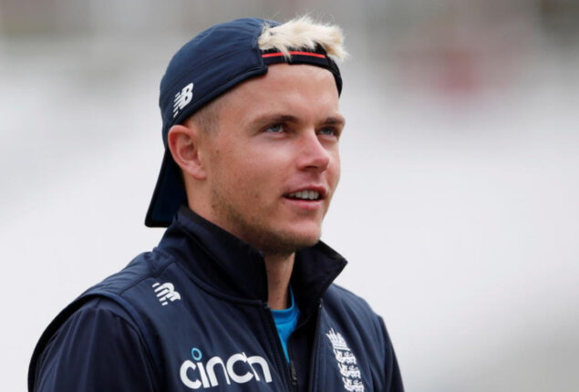 England’s Curran pleads for third Umpire on obstruction help