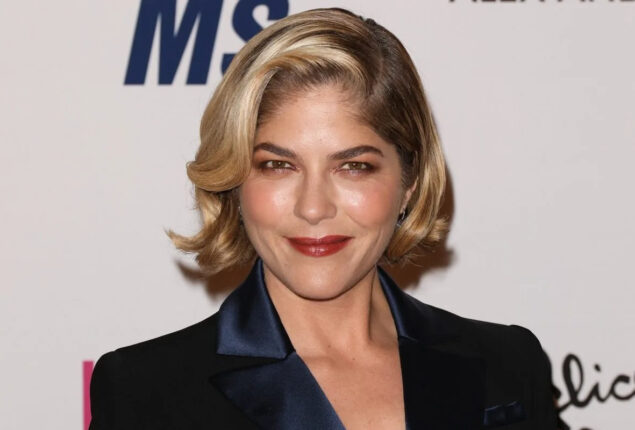Selma Blair quits Dancing With the Stars due of her multiple sclerosis